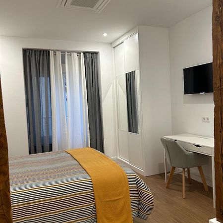 Apartamentos Gravina 马德里 外观 照片